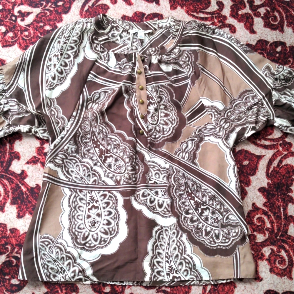 Banana Republic silk blouse